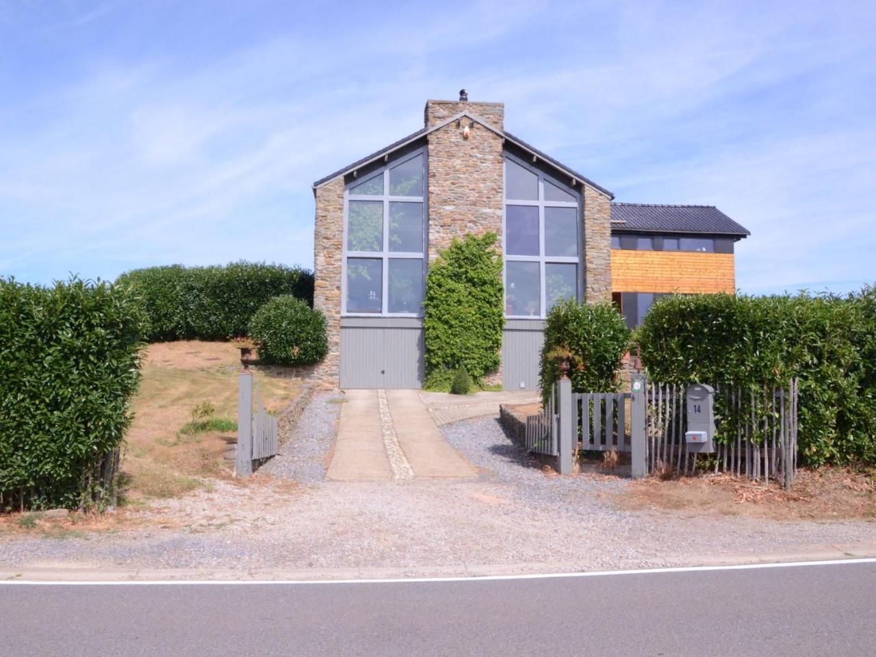 Gorgeous Holiday Home In Stoumont With Garden 外观 照片