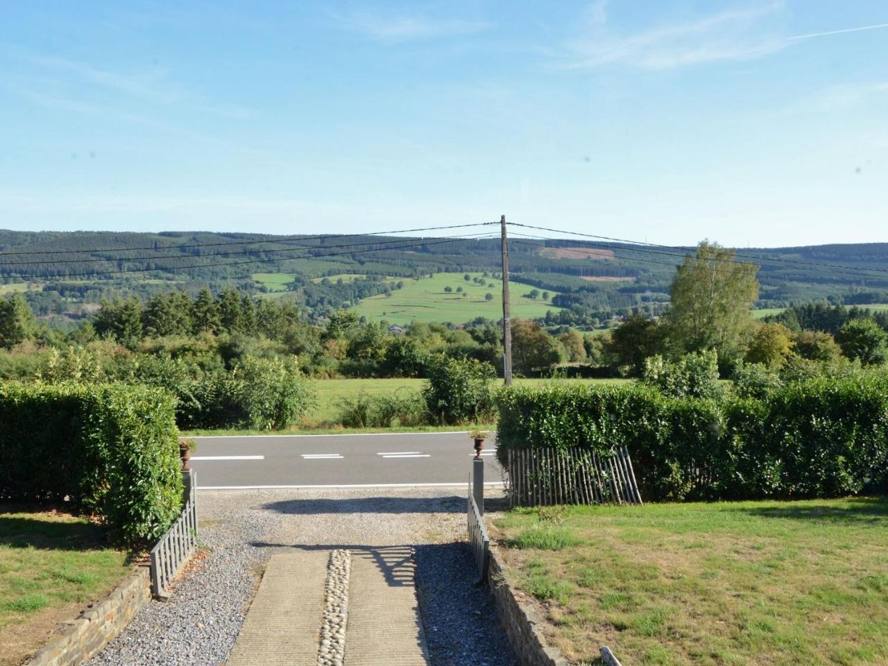 Gorgeous Holiday Home In Stoumont With Garden 外观 照片