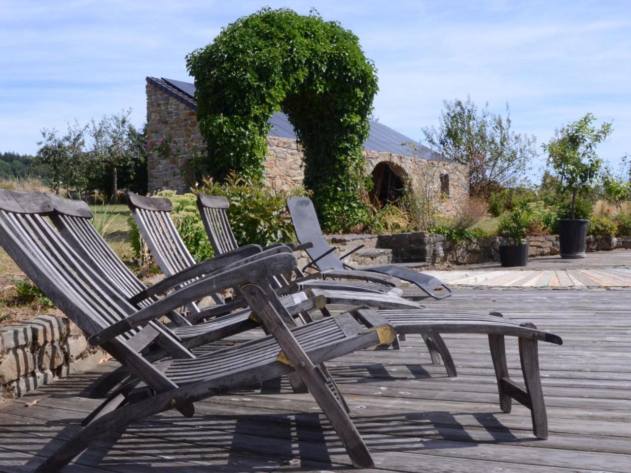 Gorgeous Holiday Home In Stoumont With Garden 外观 照片